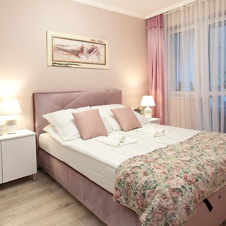 Apartament Kasprowicza 20 A Z Garazen Kolobrzeg Dış mekan fotoğraf